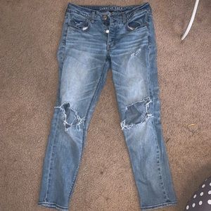 american eagle tomgirl jeans